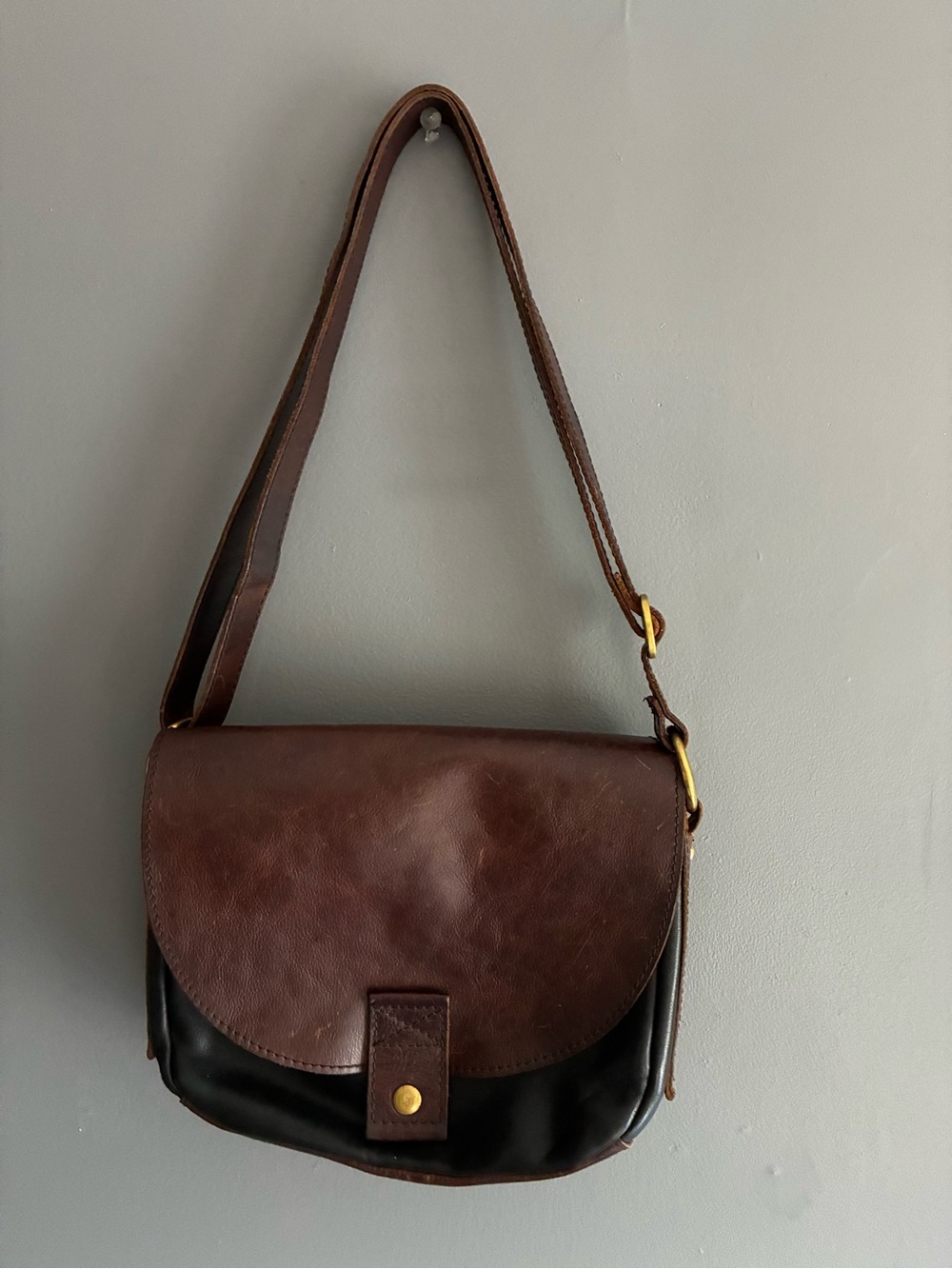 Osgoode Marley RFID Brown & Black Leather Saddle Flap Crossbody Shoulder Bag